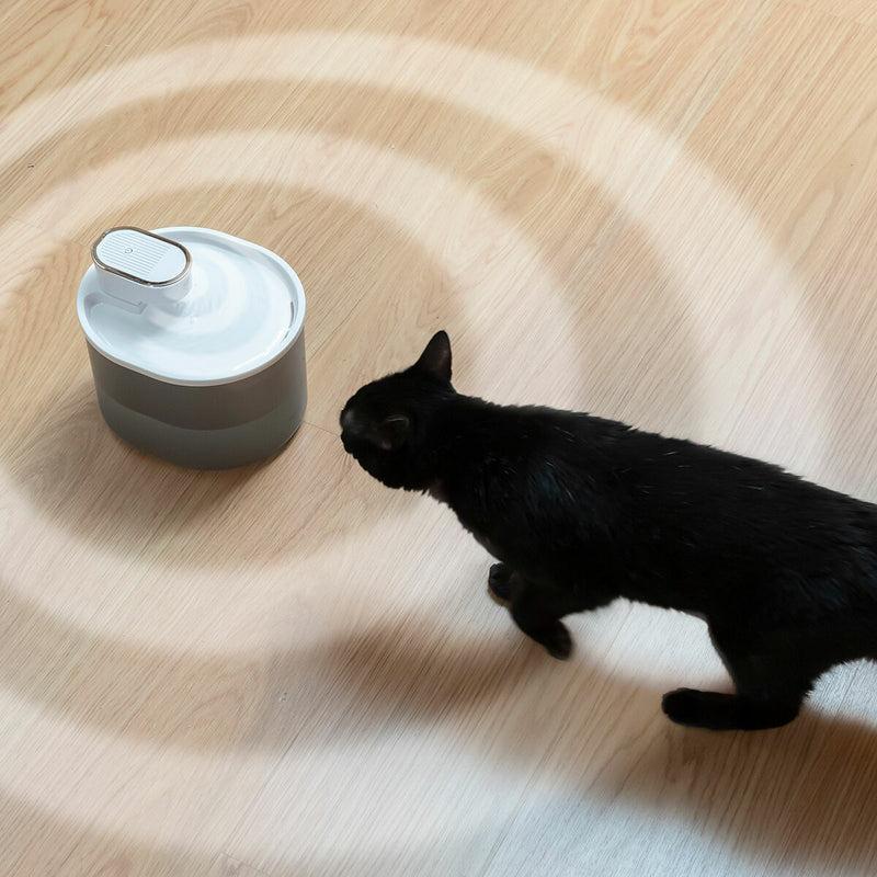Innovagoods Fuente Para Gatos Recargable Con Sensor Refopet InnovaGoods
