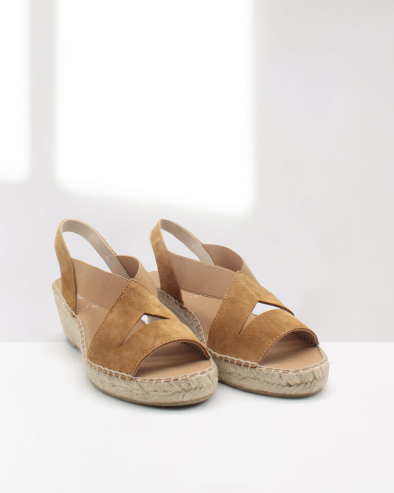 Juncal Aguirre Alpargatas Elara Cuero