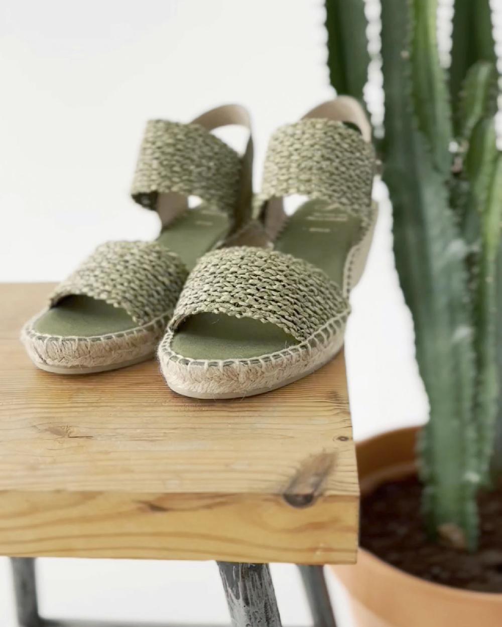 juncal aguirre Alpargatas Tilia Kaki