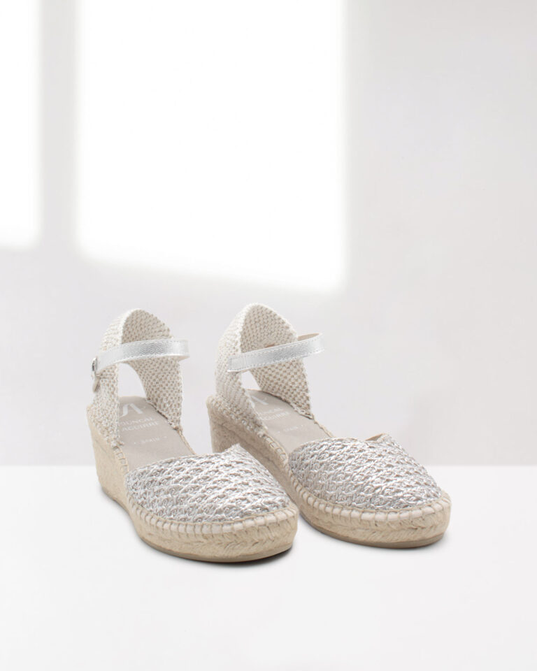 Juncal Aguirre Cuñas Deneb Plata