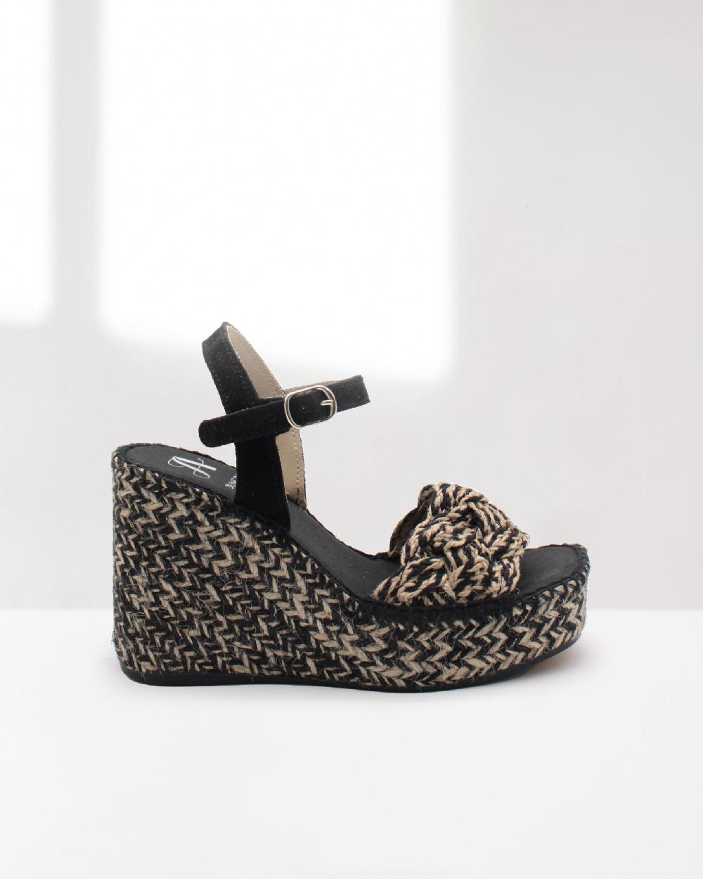 juncal aguirre Cuñas Naos Negro