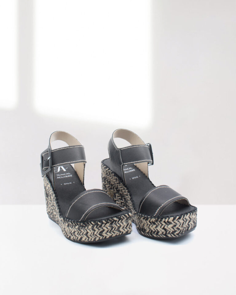 Juncal Aguirre Cuñas Vega Negro