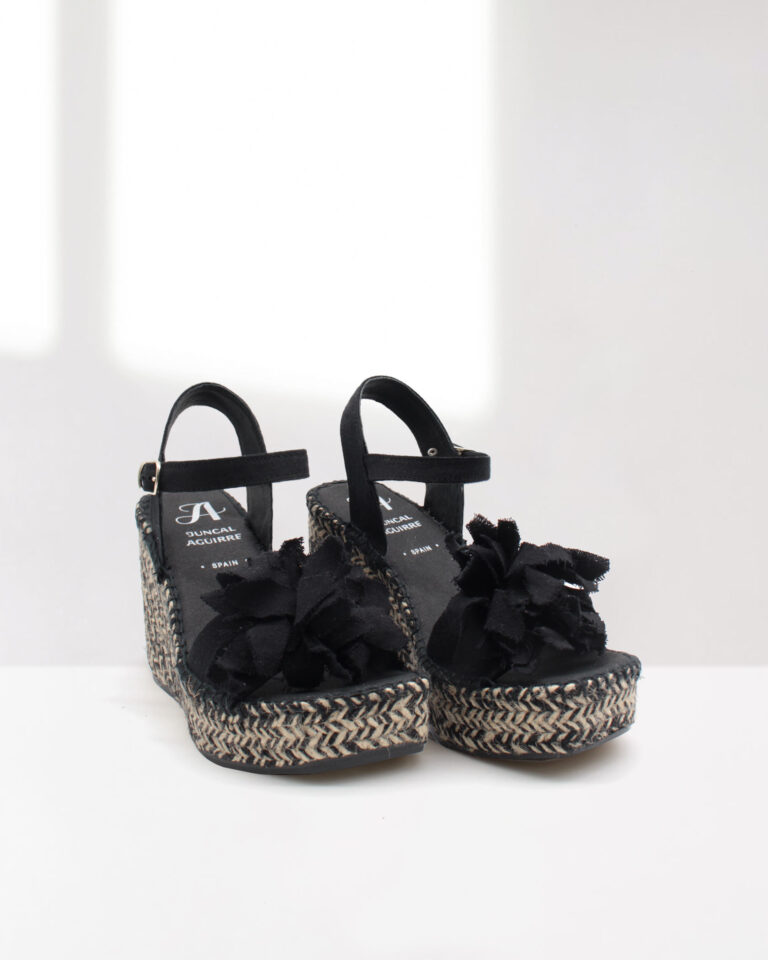 Juncal Aguirre Cuñas Zaniah Negro