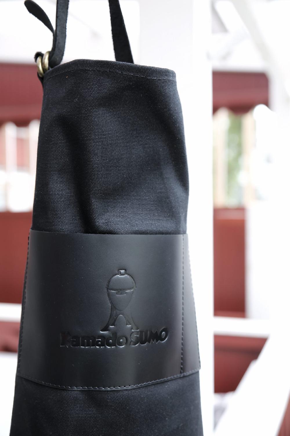 Kamado Sumo Delantal De Algodón Encerado – Negro