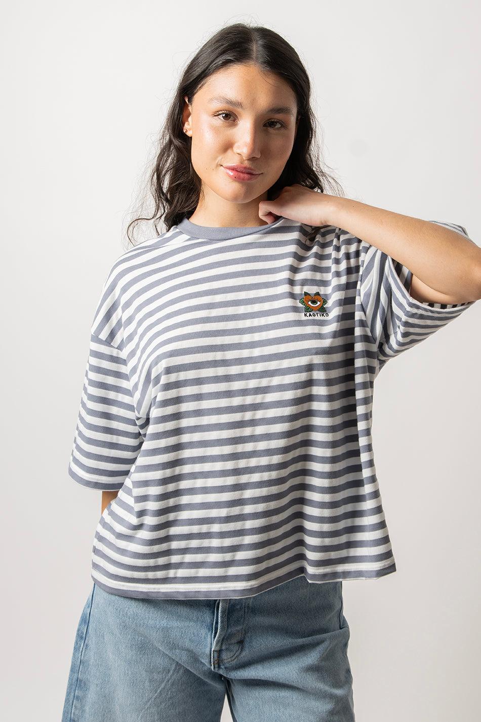 Kaotiko Camiseta Violet Heart Stripes