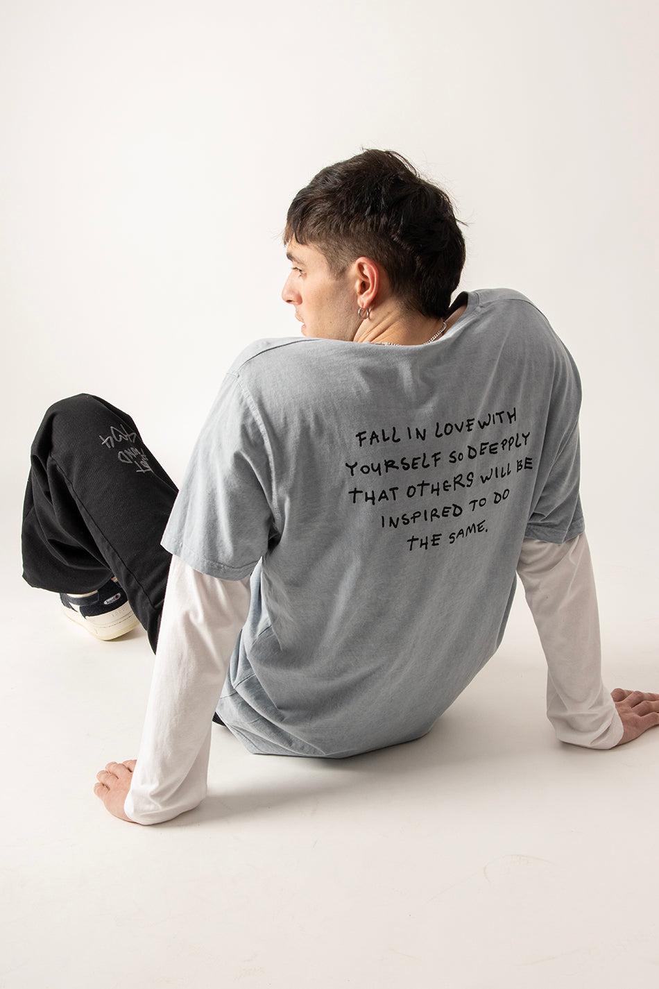 Kaotiko Camiseta Washed Boy Urban Threesome Steel