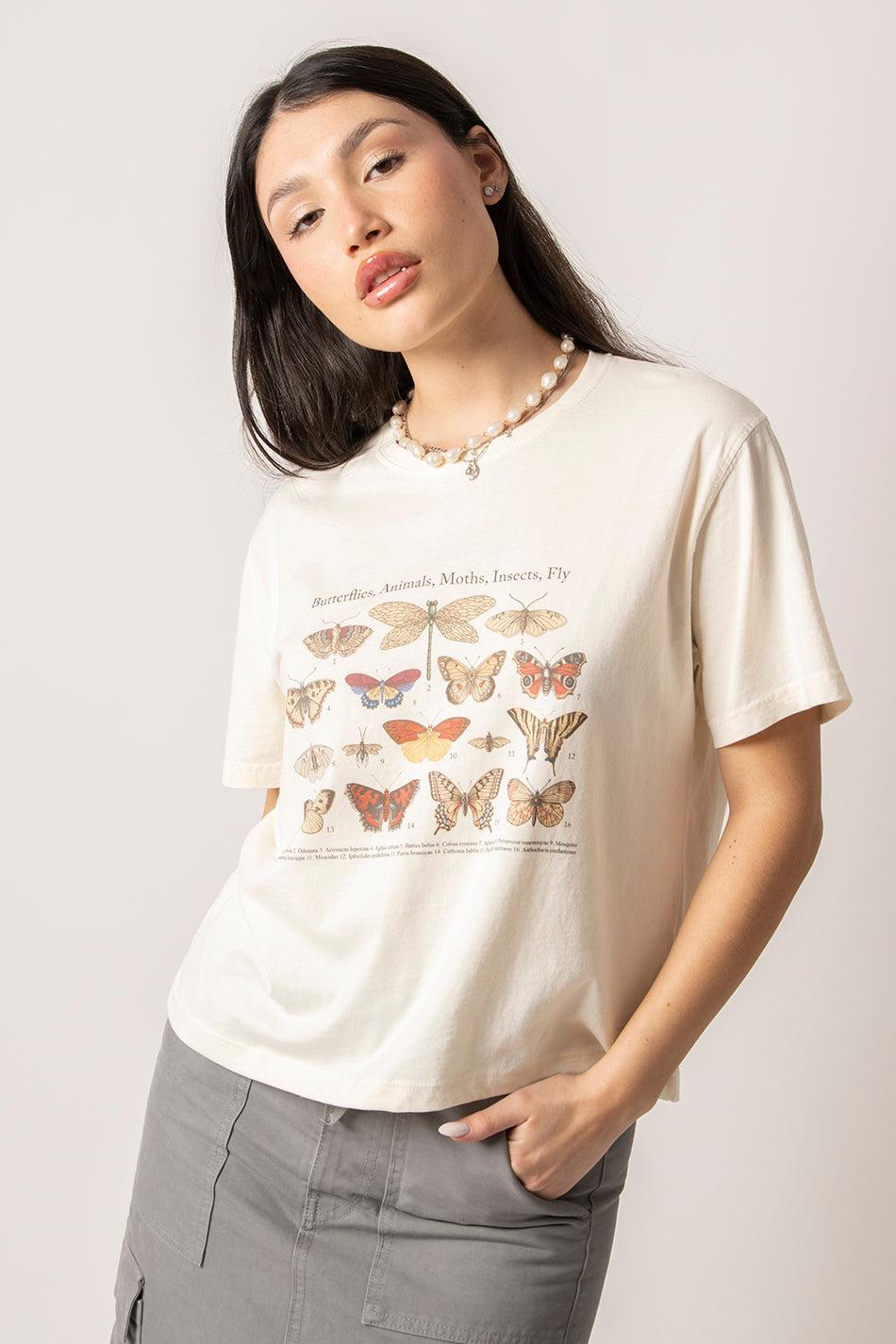Kaotiko Camiseta Washed Butterflies Ivory