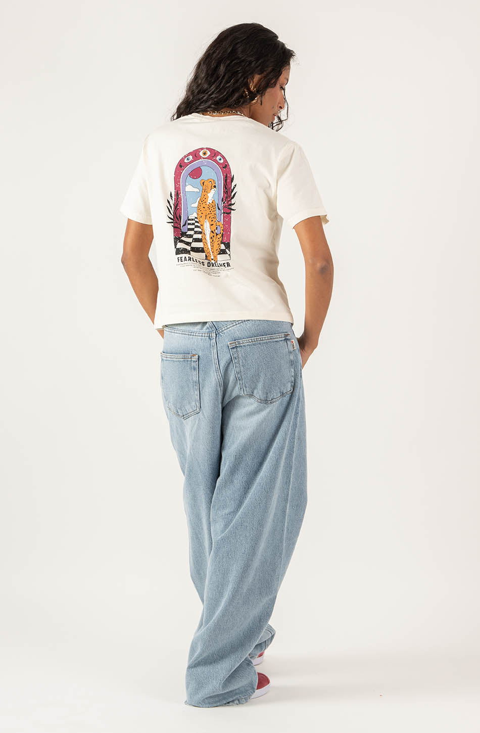 Kaotiko Camiseta Washed Fearless Dreamer Ivory