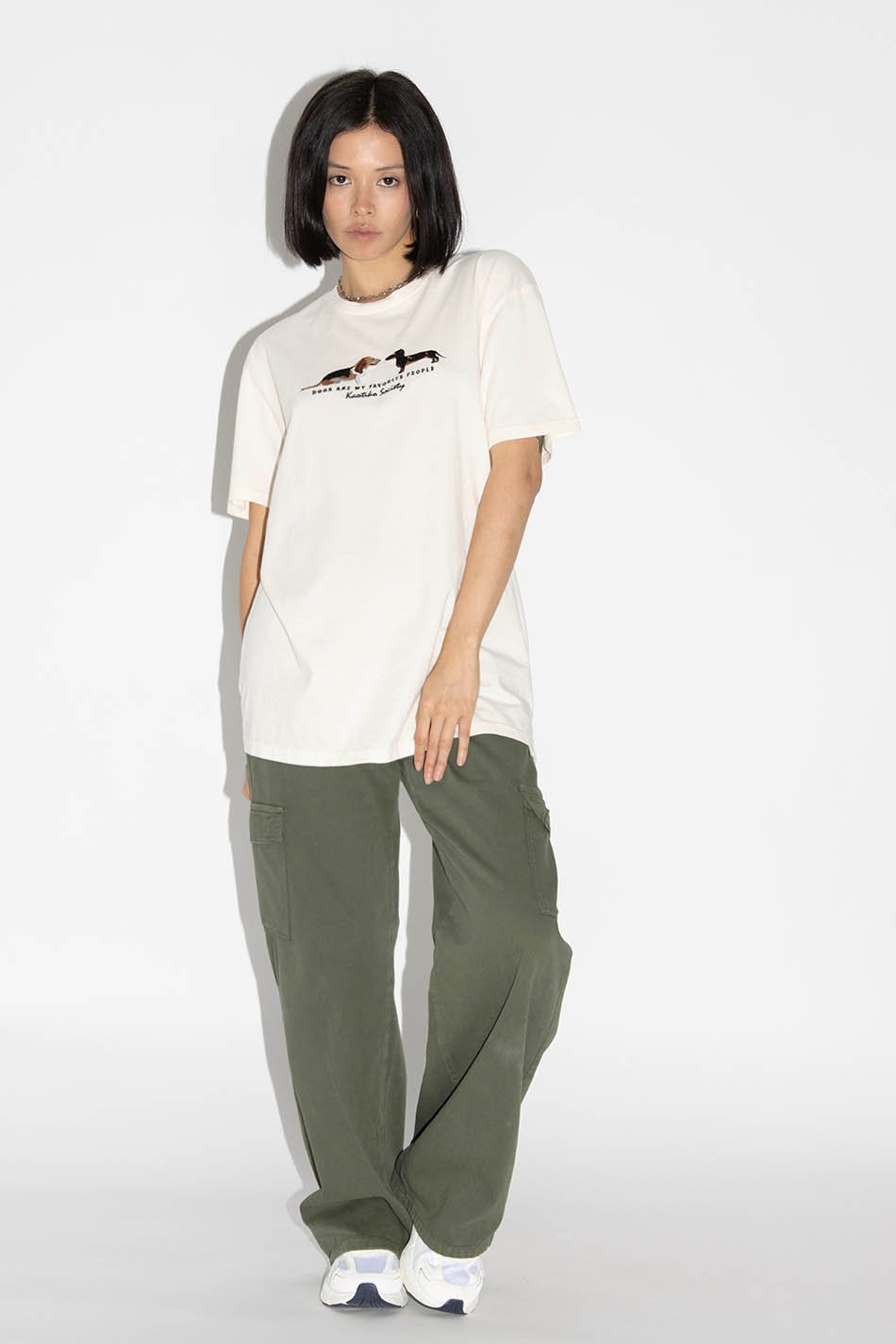 Kaotiko Camiseta Washed Puppies Ivory