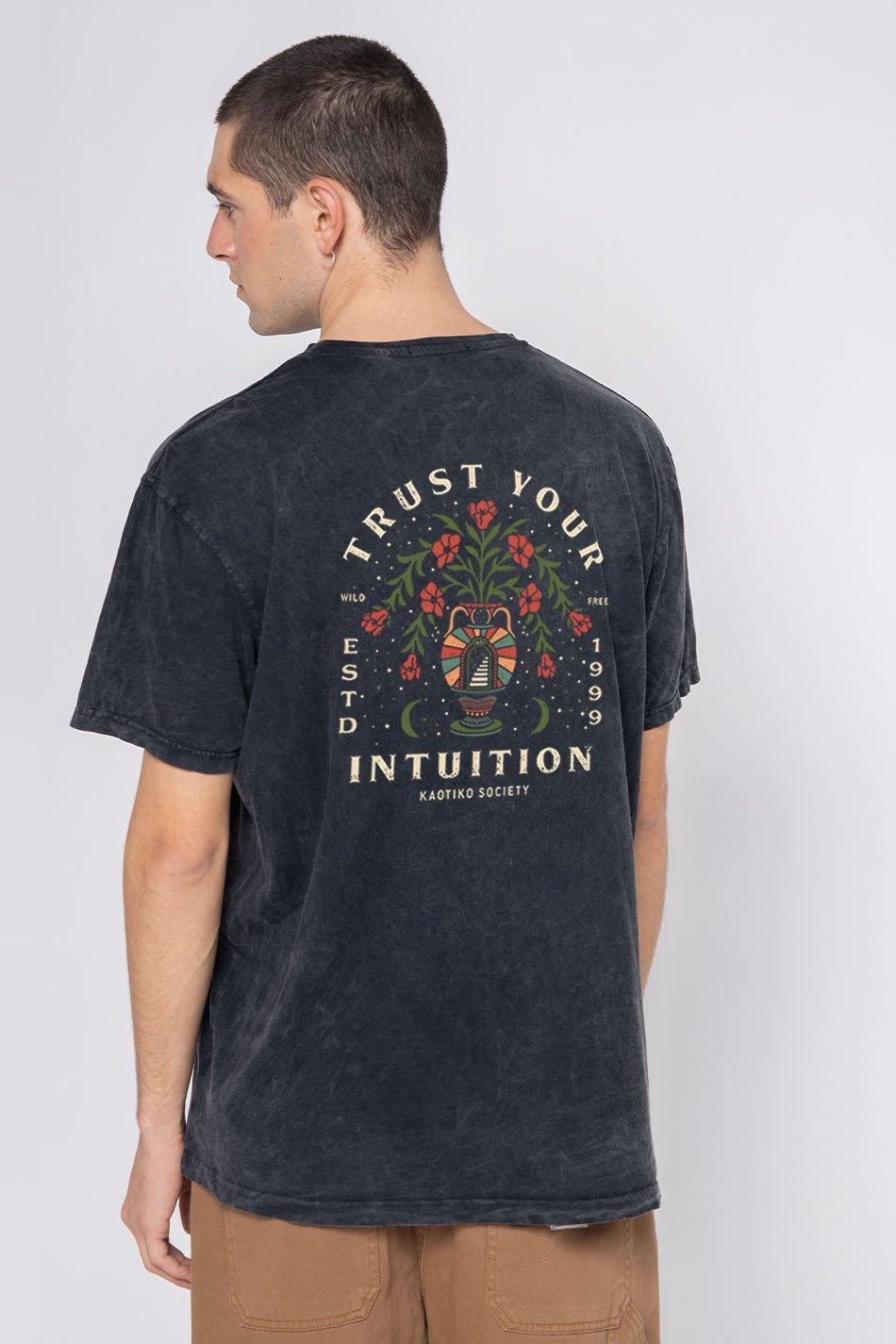Kaotiko Camiseta Washed Trust Your Intuition Black