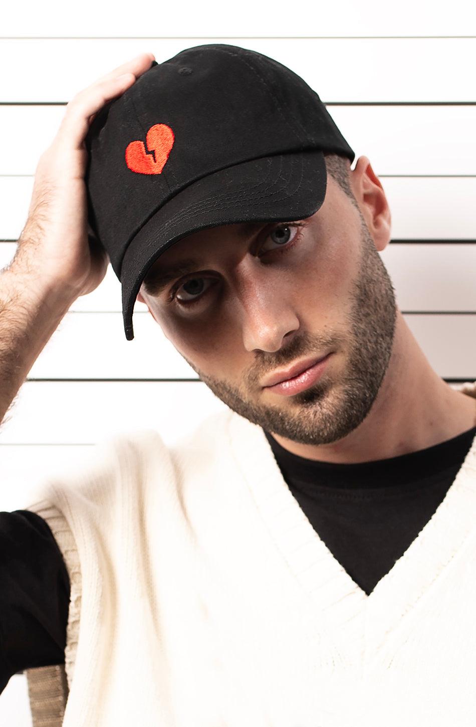 Kaotiko Gorra Broken Heart Black
