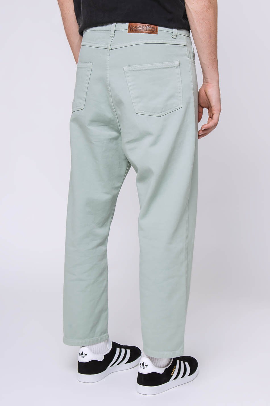 kaotiko Pantalón Regular Cropped Denim Green
