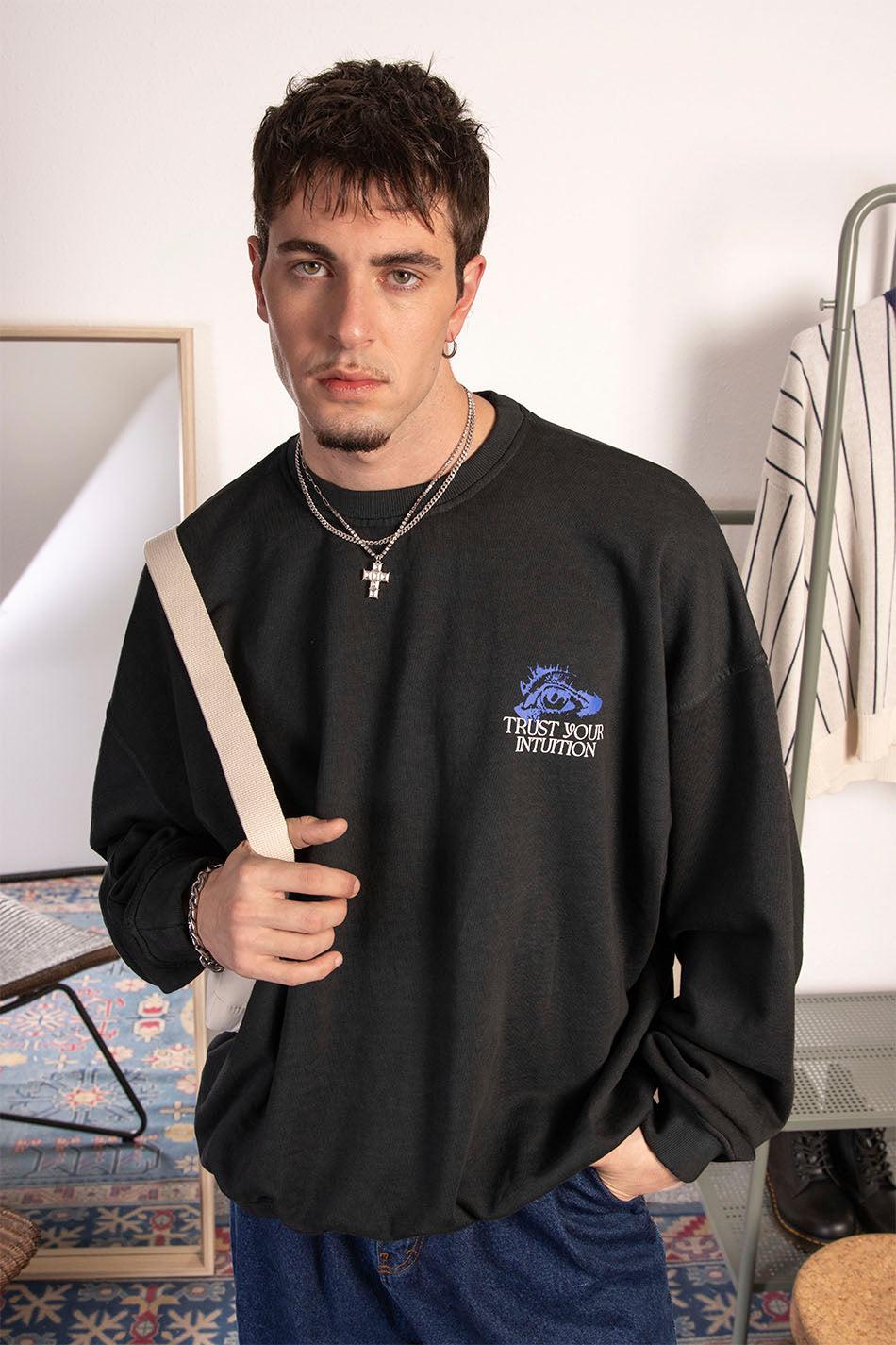 Kaotiko Sudadera Washed Eye Trust Your Intuition Black