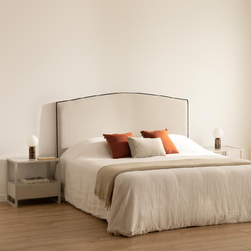 kenay home Cabecero tapizado 180 beige ribete negro