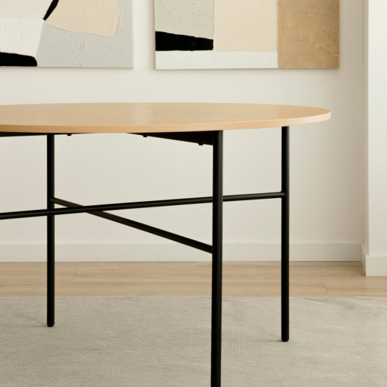 Kenay Home Conjunto Mesa De Comedor Redonda Natural-negro 120 Ceira + 4 Sillas Tapizadas Gris Brila