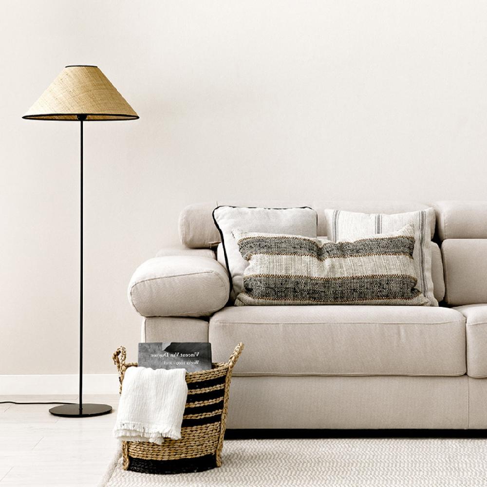 kenay home Lámpara de pie negra