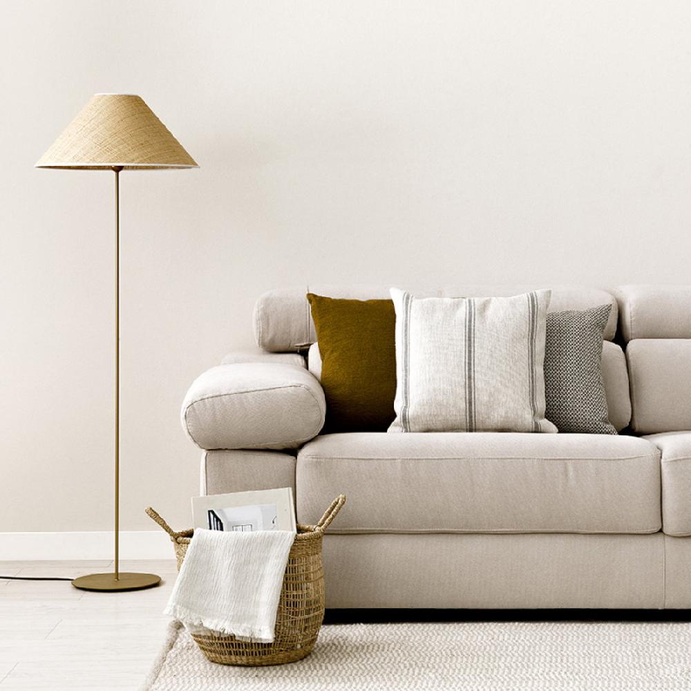 kenay home Lámpara de pie rafia