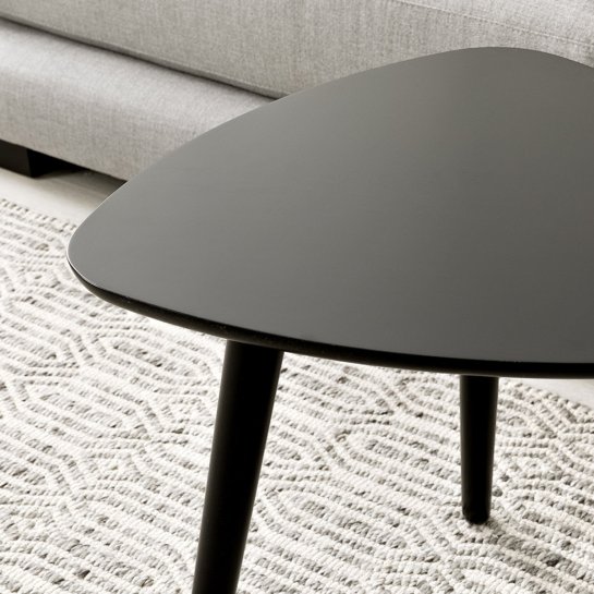 Kenay Home Mesa De Centro Triangular Negra 85