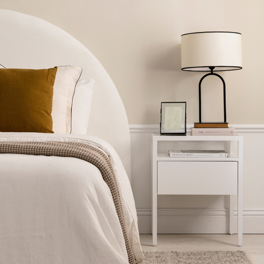 Kenay Home Mesita Blanca