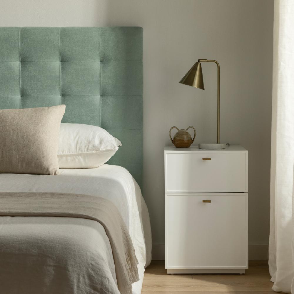 kenay home Mesita de noche blanca 2 cajones