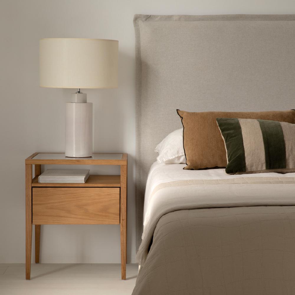 kenay home Mesita de noche roble 1 cajón