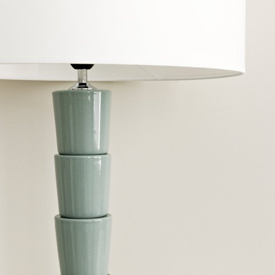 Kenay Home Pantalla Blanca