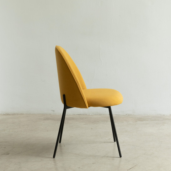 Kenay Home Silla Tapizada Mostaza