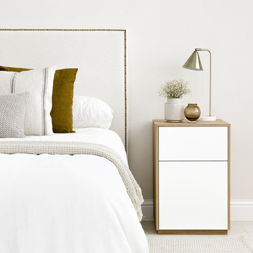 kenay home Mesita de noche blanca y roble 2 cajones A40
