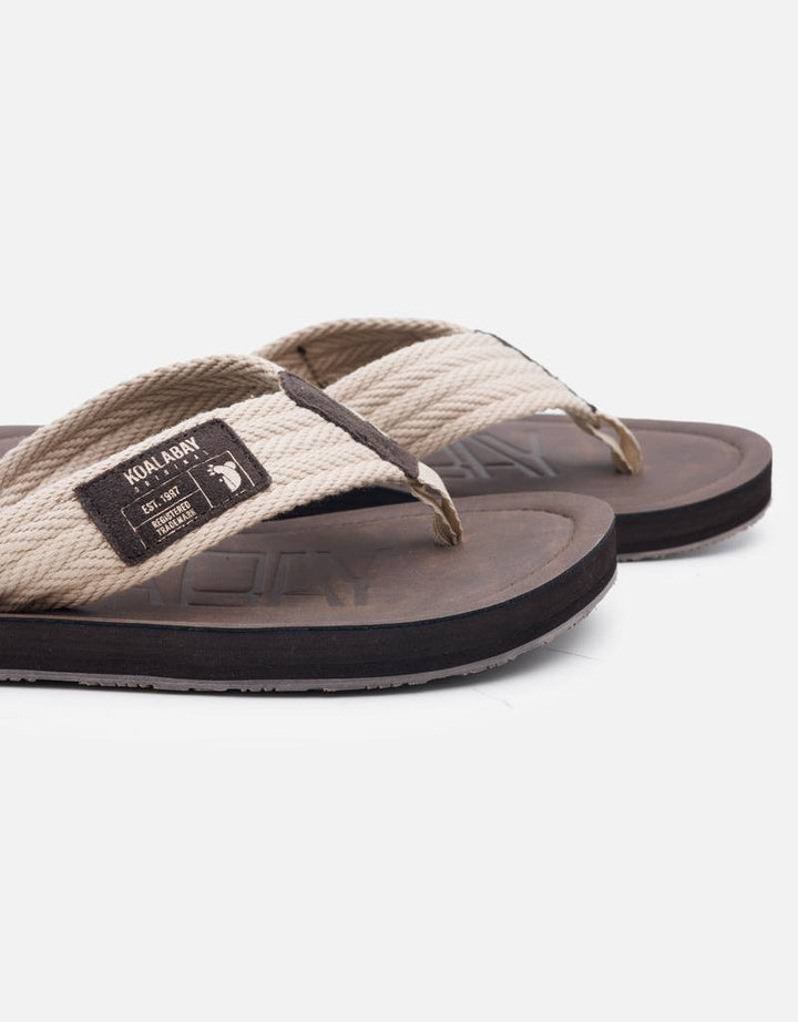 Koala Bay Chancla Dedo Marrón Oscuro - Sonoma
