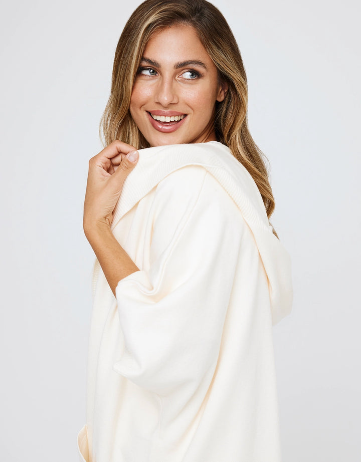 Koala Bay Poncho Abierto Beige - Alfonti