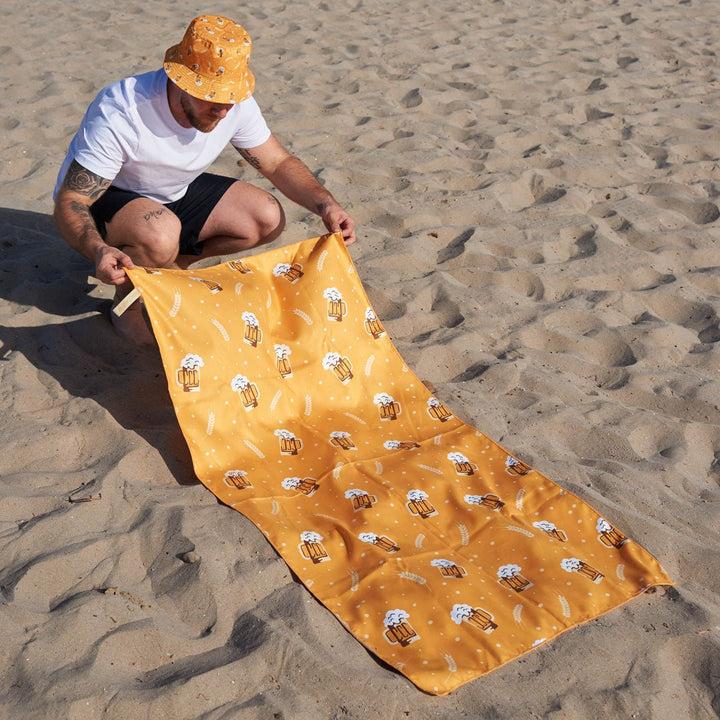 kylie crazy Toalla Microfibra ultraligera CERVEZA