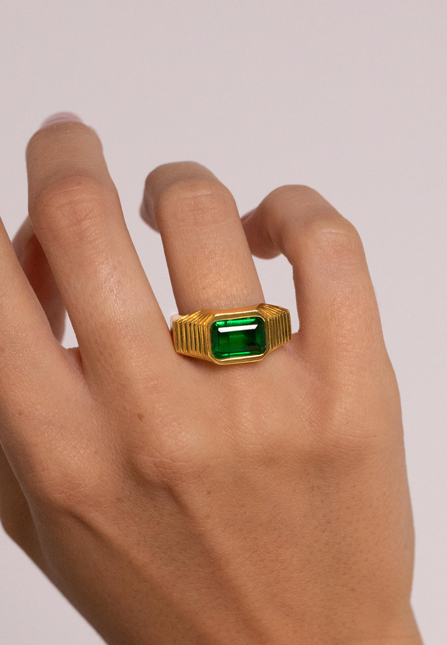 Lavani Anillo Chevalier Verde Esmeralda