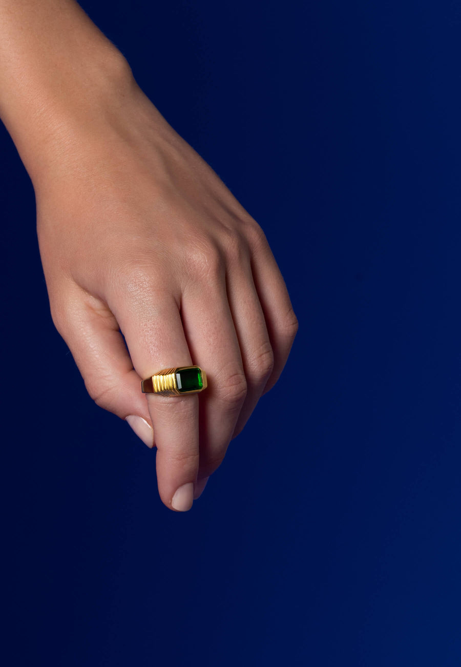 Lavani Anillo Chevalier Verde Esmeralda