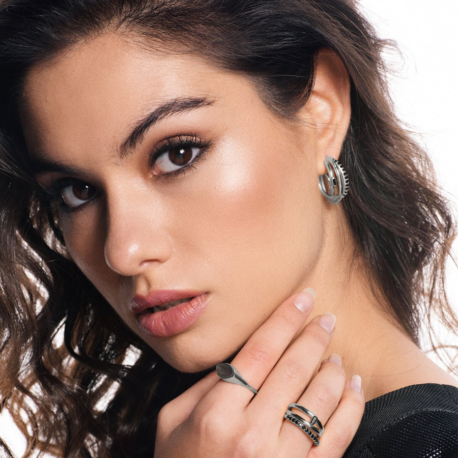 Lavani Anillo Idol Negro Plata