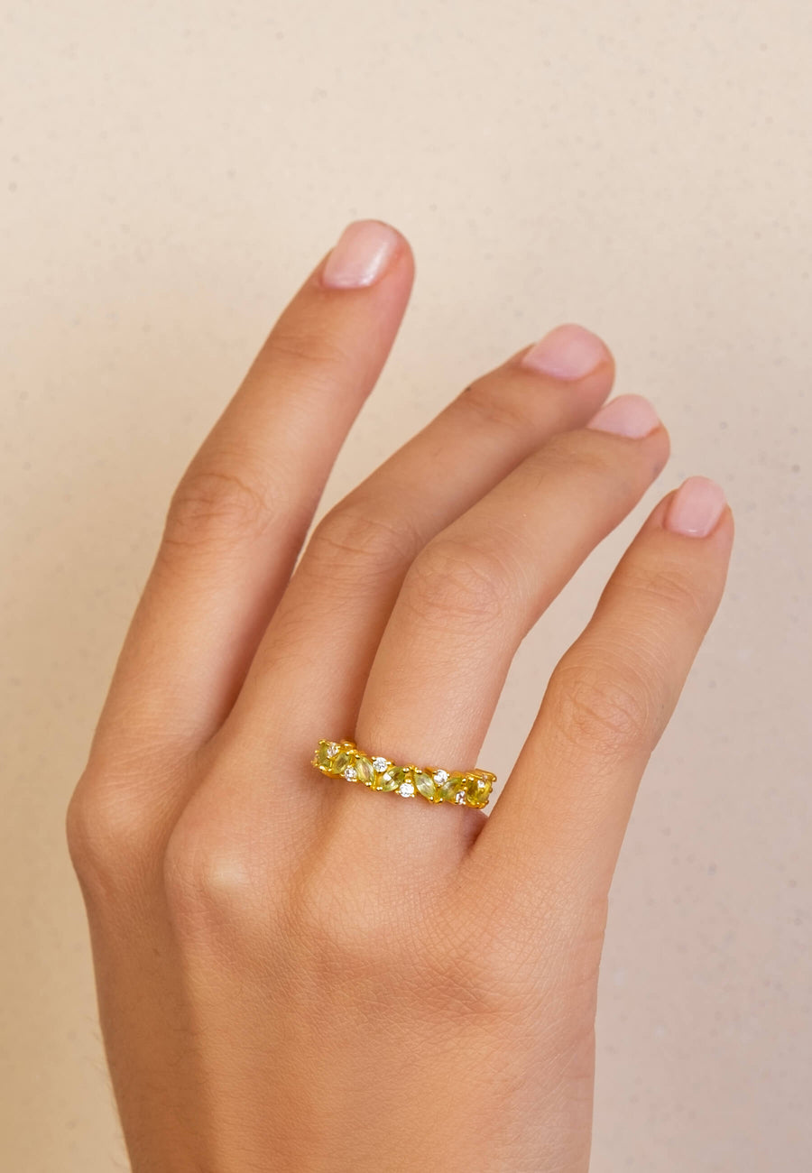 Lavani Anillo Peridote Agosto