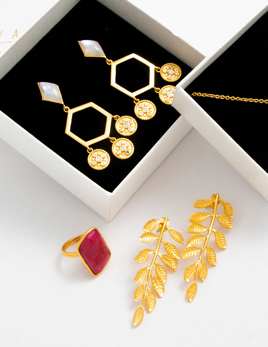 Lavani Anillo Stardust Rubí