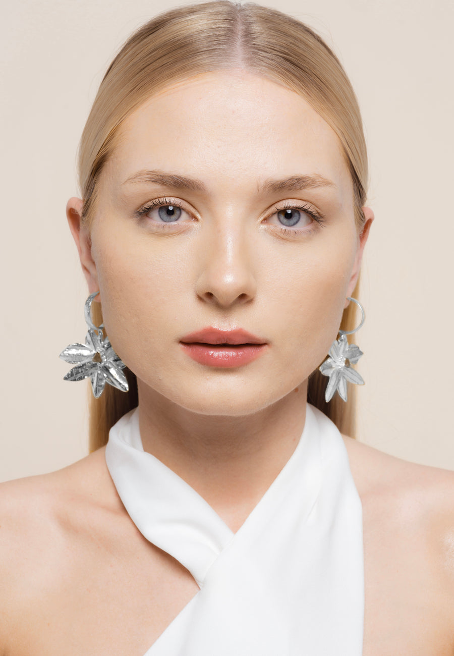 Lavani Aros Lotus Flower Plata