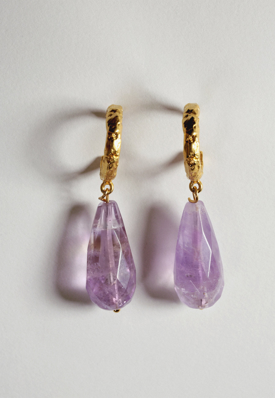 Lavani Aros Salma Amatista