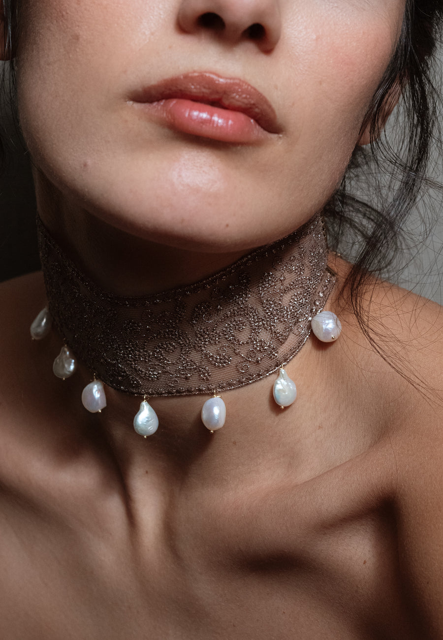 Lavani Choker Elva Oro Viejo