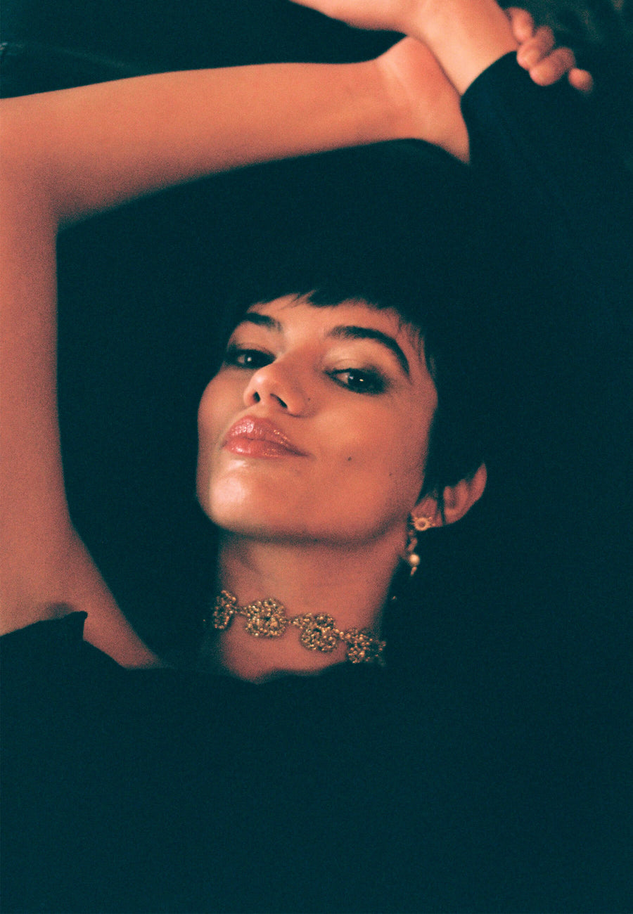 Lavani Choker Flower Binibeca Dorado