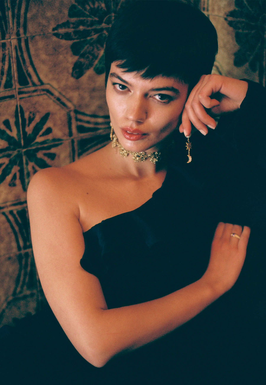 Lavani Choker Flower Binibeca Dorado