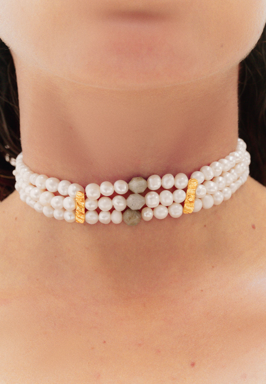 Lavani Choker Uma Perlas