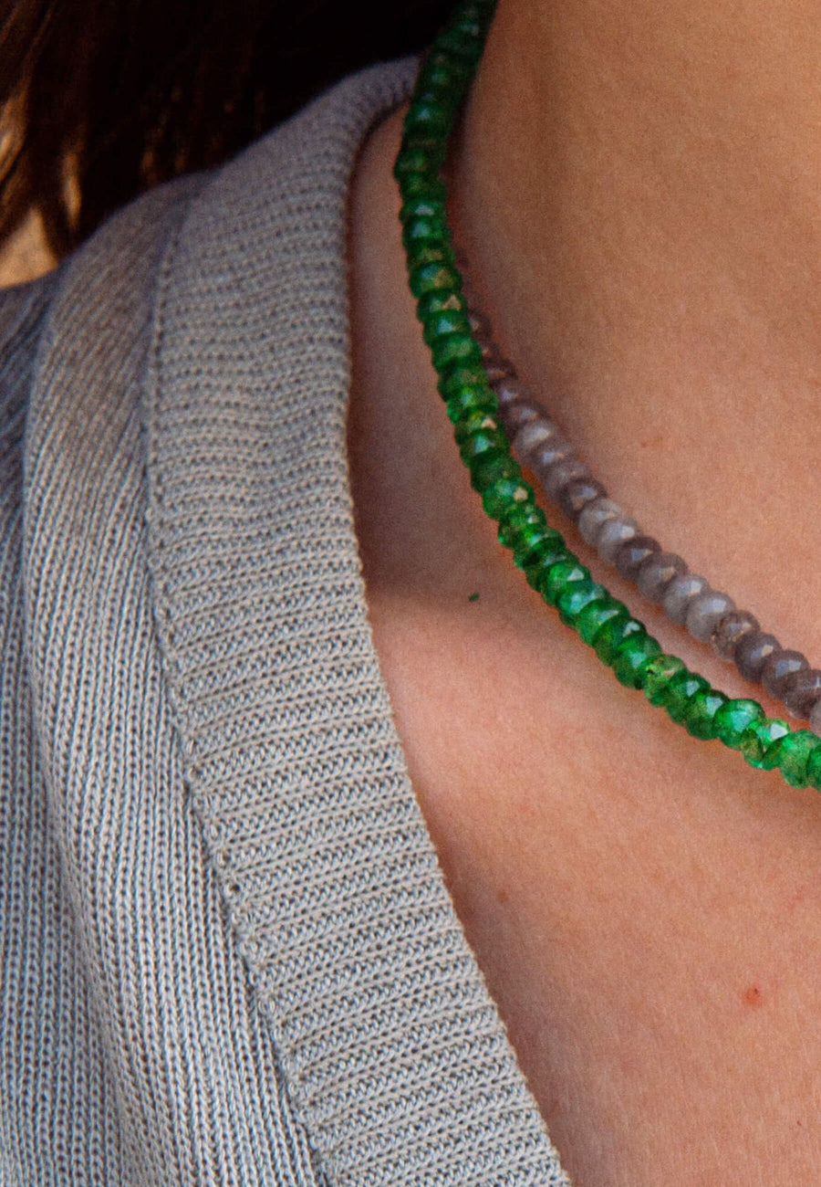 Lavani Collar Esmeralda Olivenza