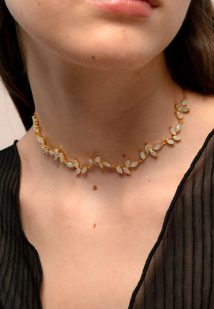 Lavani Collar Padma Piedraluna