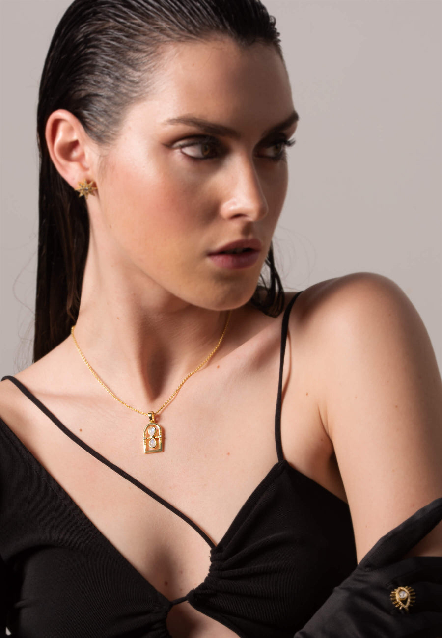 Lavani Collar The Hourglass