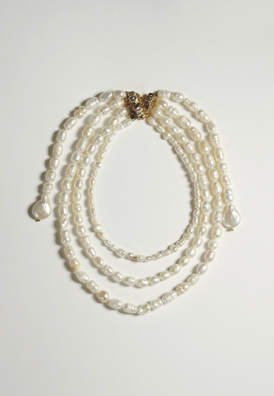 Lavani Collar Triple Cyra Perlas