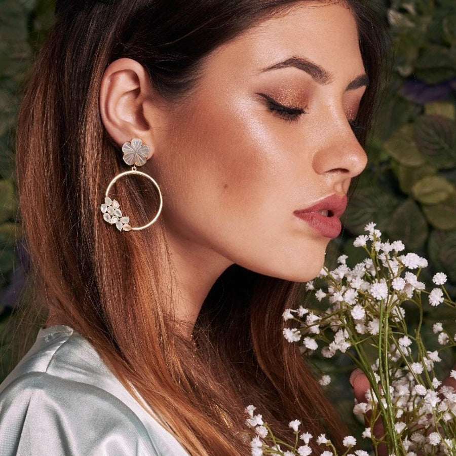 Lavani Pendientes Daisy Verde Agua