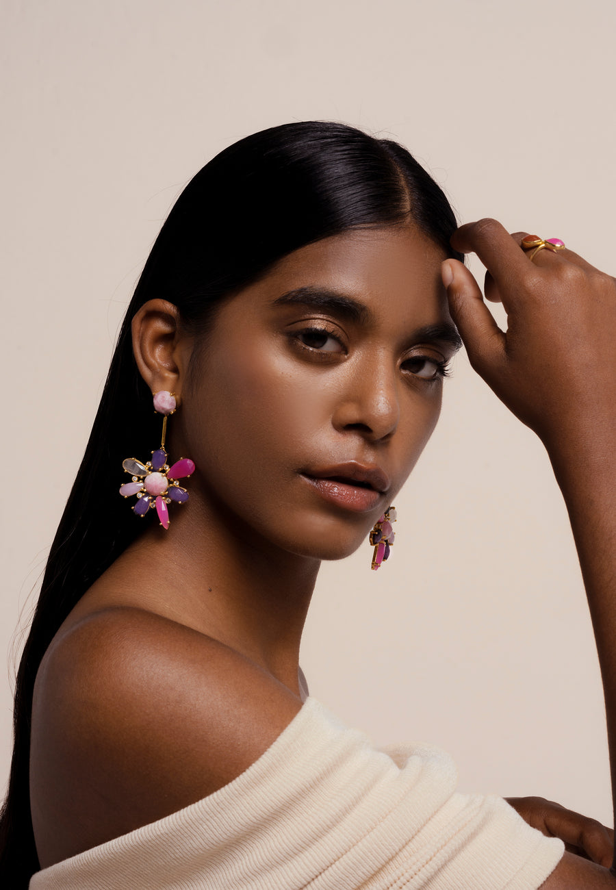 Lavani Pendientes Hibiscus Fucsia