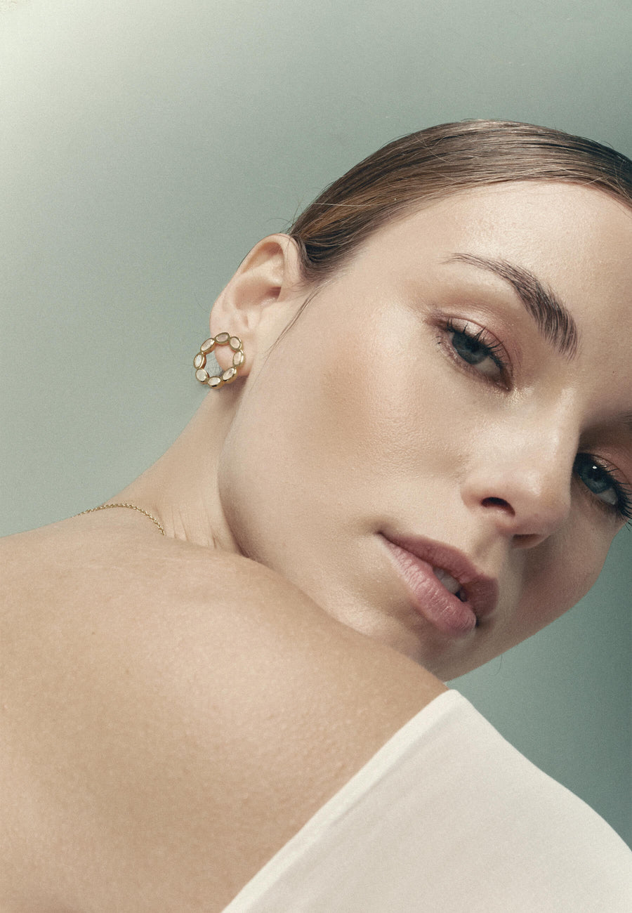 Lavani Pendientes Karma Piedraluna