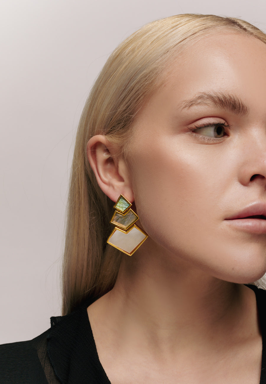 Lavani Pendientes Nefertiti Gris Blanco